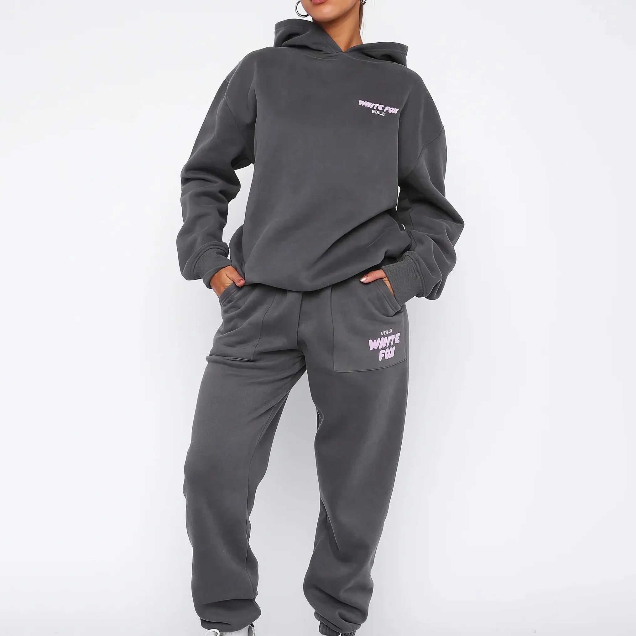 Relaxed Hoodie and Jogger Set with Graphic Accent