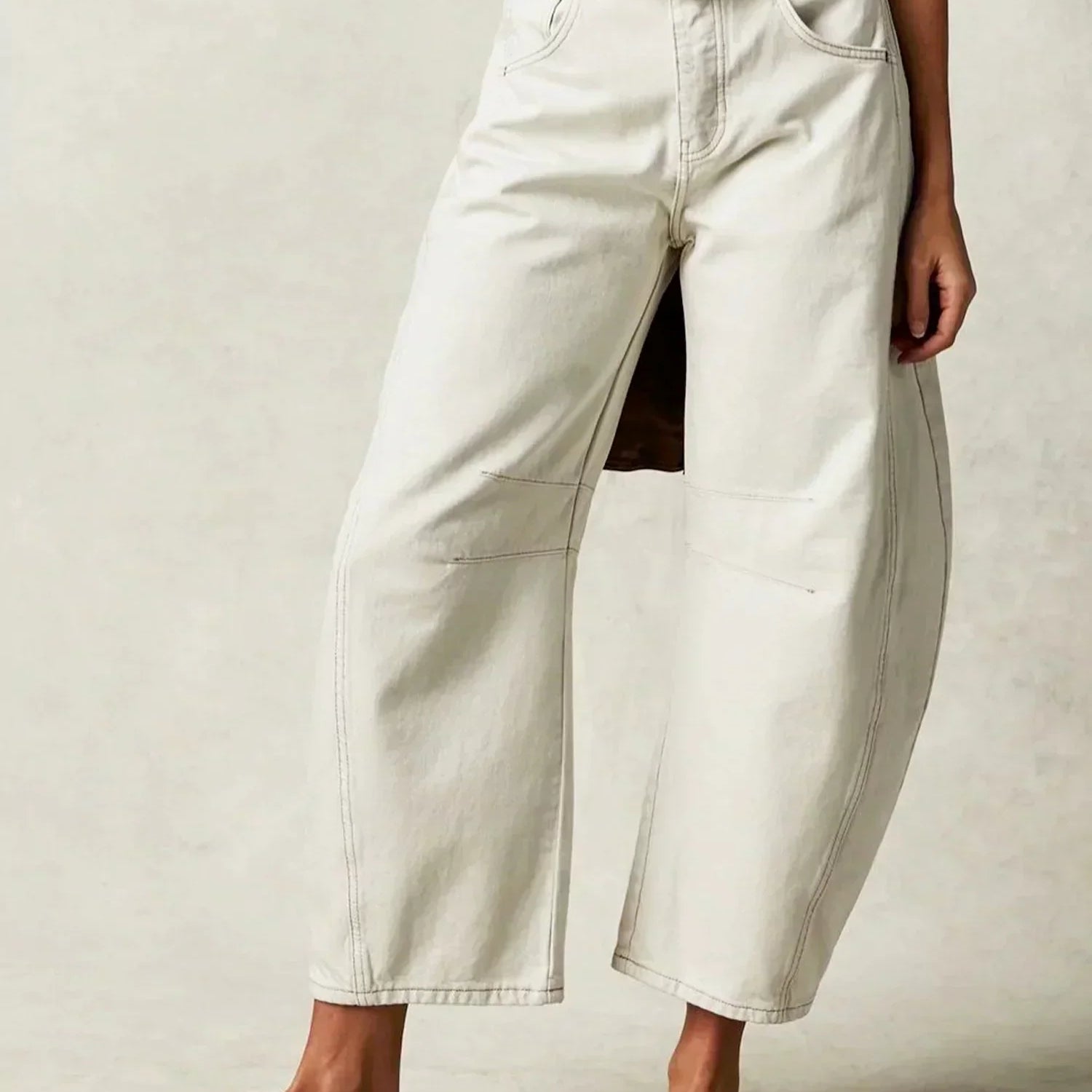 Leopard Print Wide Leg Denim Jeans with Relaxed Fit